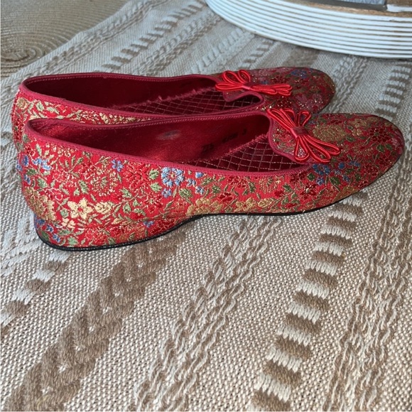 Vintage red floral Daniel Green boudoir brocade grandma slipper shoe flats - Picture 4 of 4